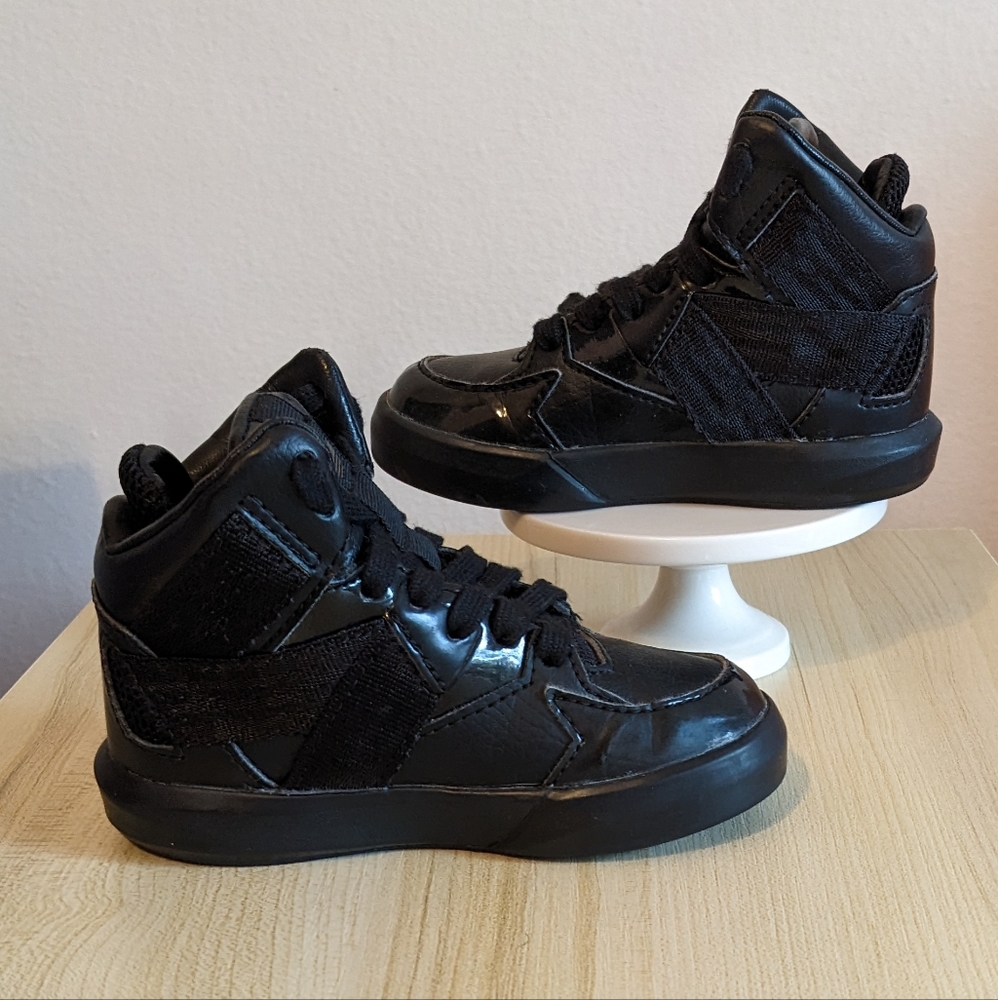 Adidas kids originals C10 rare Black Patent Leather High Top Shoes velcro size 6